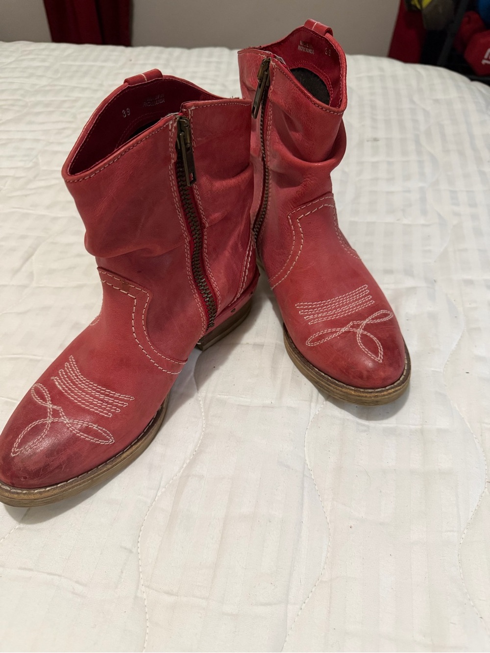 Sundance Etta Red Ankle Boots with Side Zip